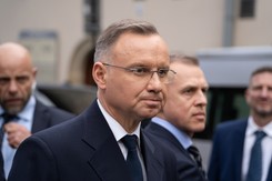 Afera na zamkniętym posiedzeniu PiS. Padło oskarżenie pod adresem ojca prezydenta Dudy