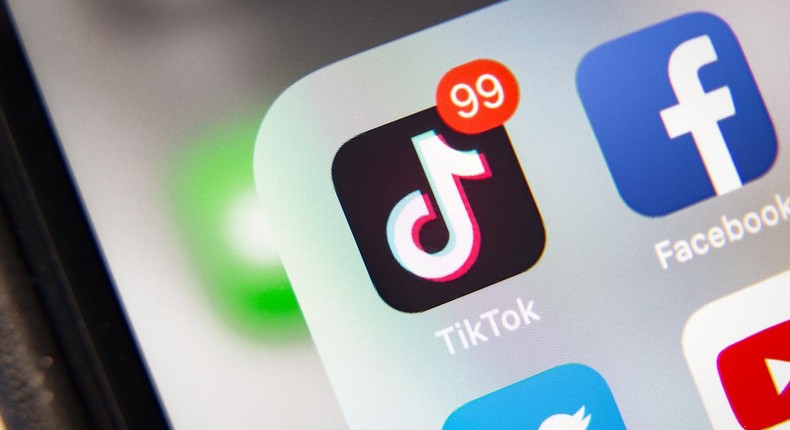 TikTok is having negative effects on the health of the young 