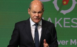 Scholz zdziwiony krytyką ze strony Polski. Chwalił się też "największą armią w Europie"