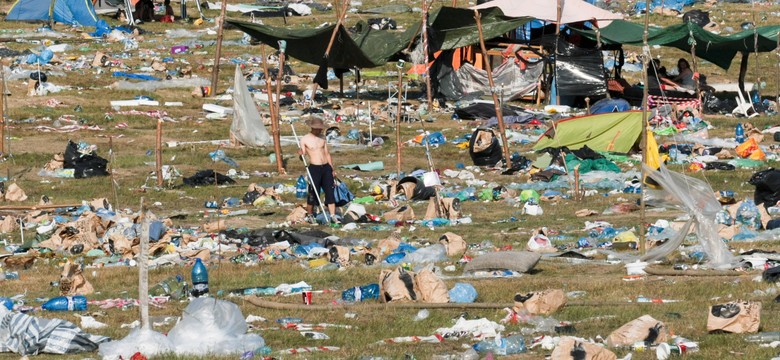 Wielkie sprzątanie po Przystanku Woodstock [ZDJĘCIA]