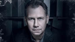 autor kultowych thrillerów odwiedzi polskę. wizyta zbiega się z wydaniem nowej książki