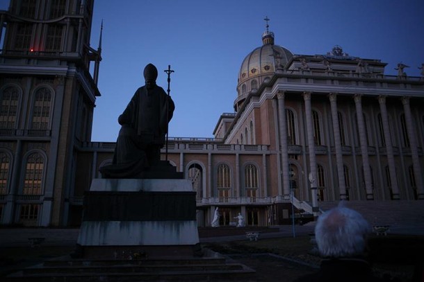 Pope_Monuments_016