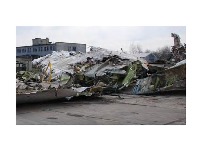 Niepublikowane zdjęcia pochodzące z raportu komisji Millera