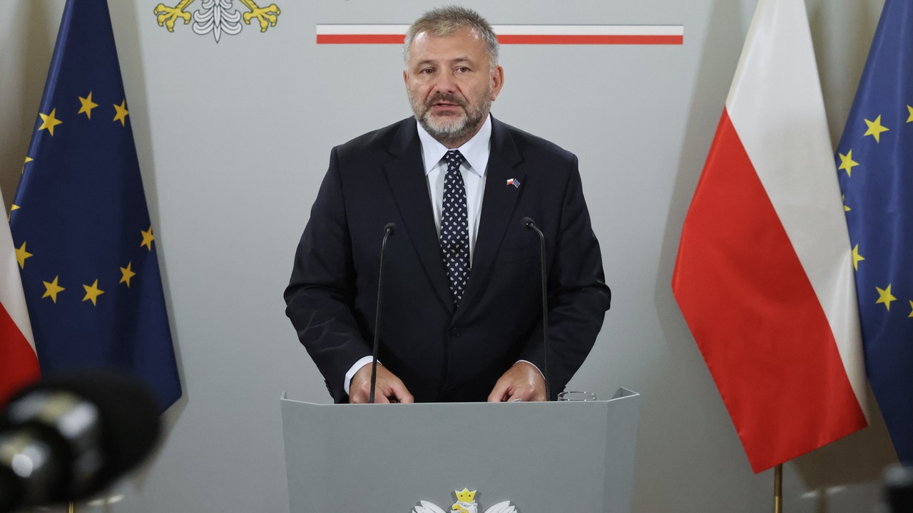 Ekspert o rozliczaniu PiS na "płonącym stosie" Waldemara Żurka. Wskazuje na strategię ministra