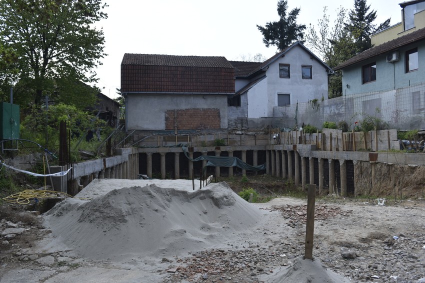 Nodilova 10, mesto gde je pronađena bomba