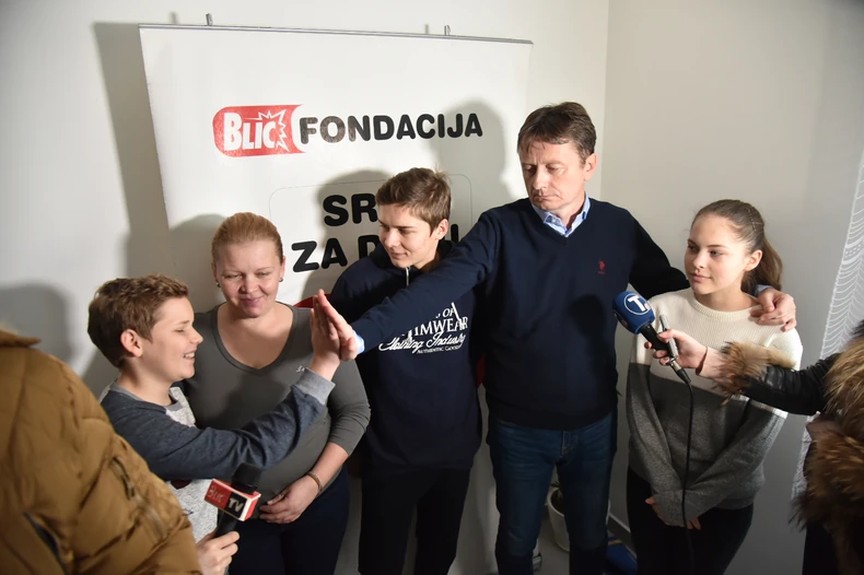 Glišić sa srećnom porodicom Maksimović