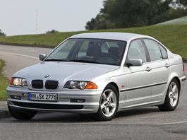 Auto do upalania? BMW serii 3 (E46) z silnikiem R6