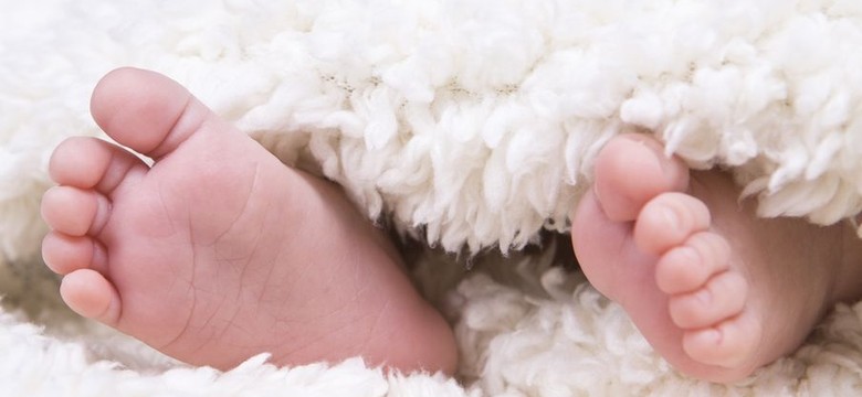 Zarzut zabójstwa dla 24-letniej matki. W jej domu znaleziono zwłoki nowordka