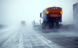 IMGW ostrzega przed oblodzeniem. Będzie ślisko [PROGNOZA POGODY]