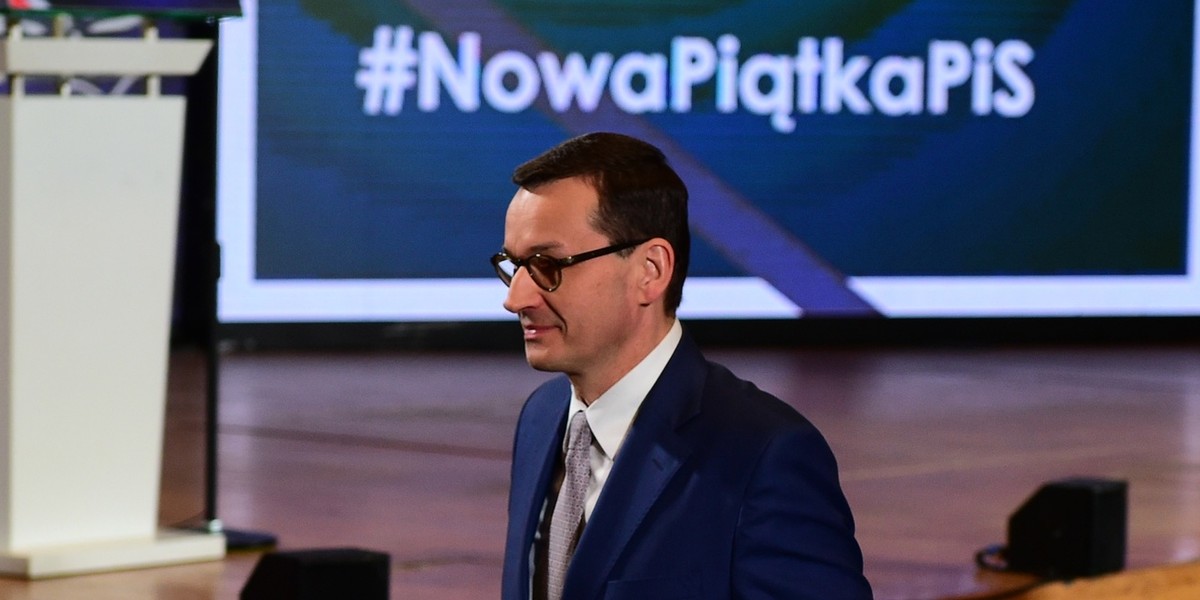 Premier Mateusz Morawiecki zakłada, że deficyt budżetowy w 2020 r. wyniesie 1,5-2 proc. Piątka Kaczyńskiego ma przyczynić się do wzrostu deficytu