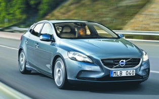 Targi motoryzacyjne w Genewie: zielona Szwajcaria kontra szara Polska