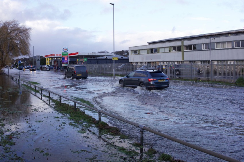 Oluja  Čandra  u Britaniji 