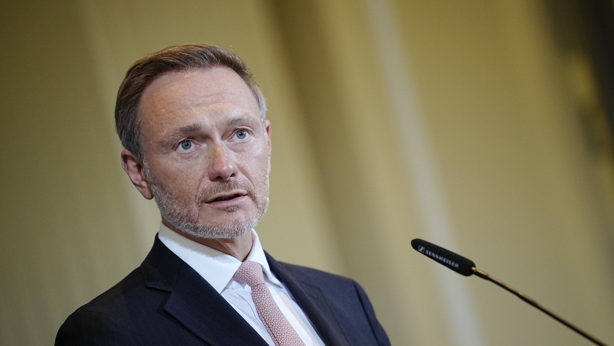Niemiecki minister finansów chce cięć świadczeń socjalnych dla migrantów