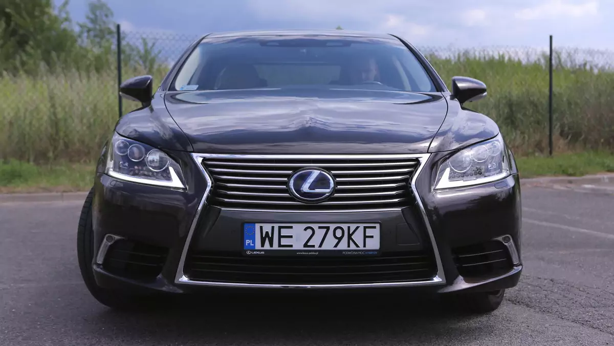 Lexus LS 600h L z hybrydowym napędem