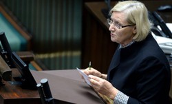 PO chce nagany dla Józefy Hrynkiewicz za "niech jadą" pod adresem protestujących lekarzy