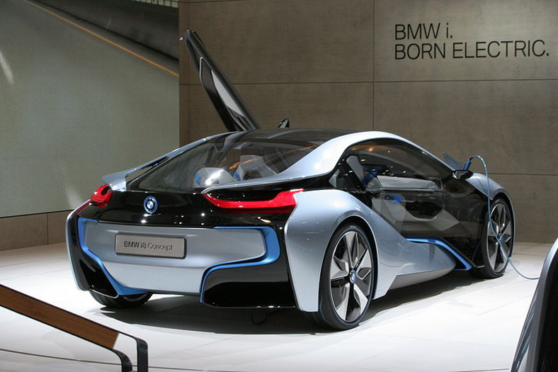 BMW i8