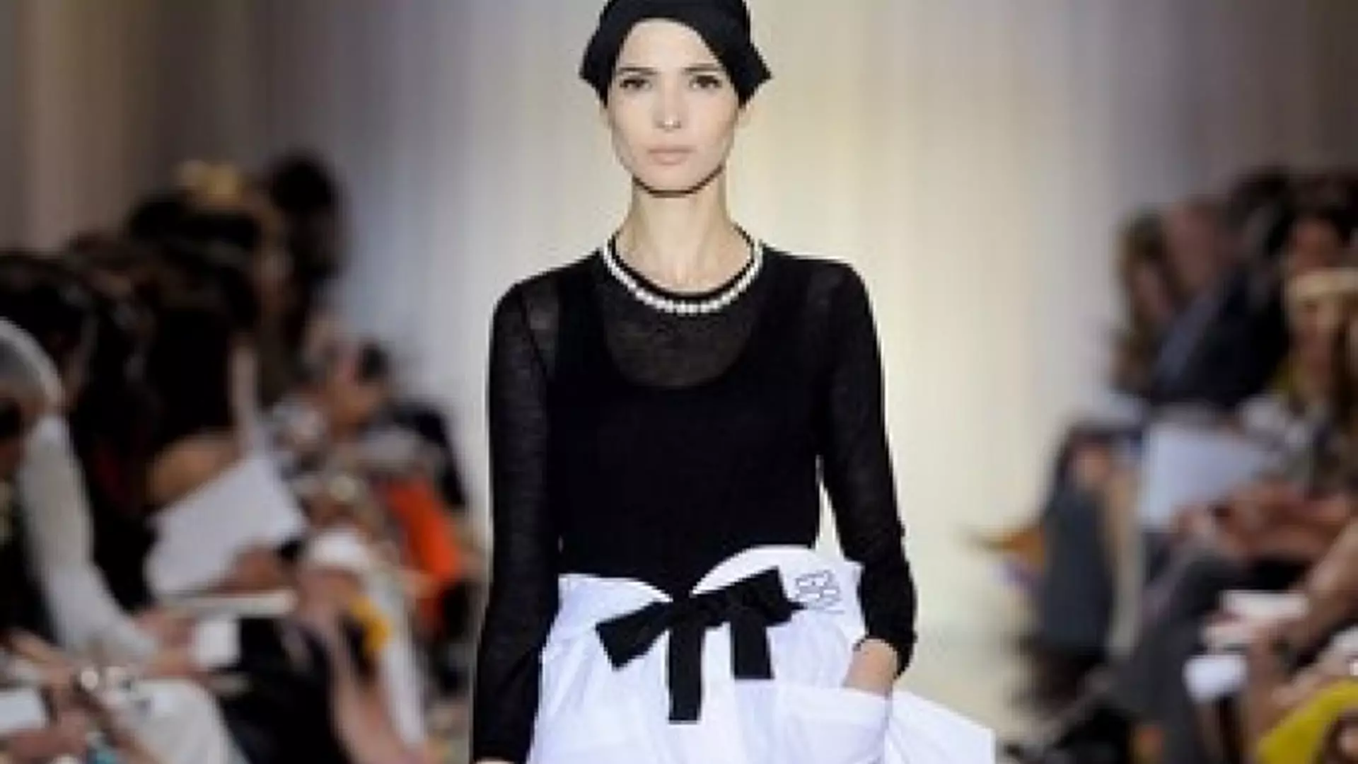 Giambattista Valli: pokaz Haute Couture jesień-zima 2011/2012