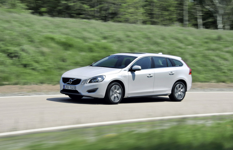 Volvo V60 Plug-iN Hybrid: szwedzka hybryda dla rodziny