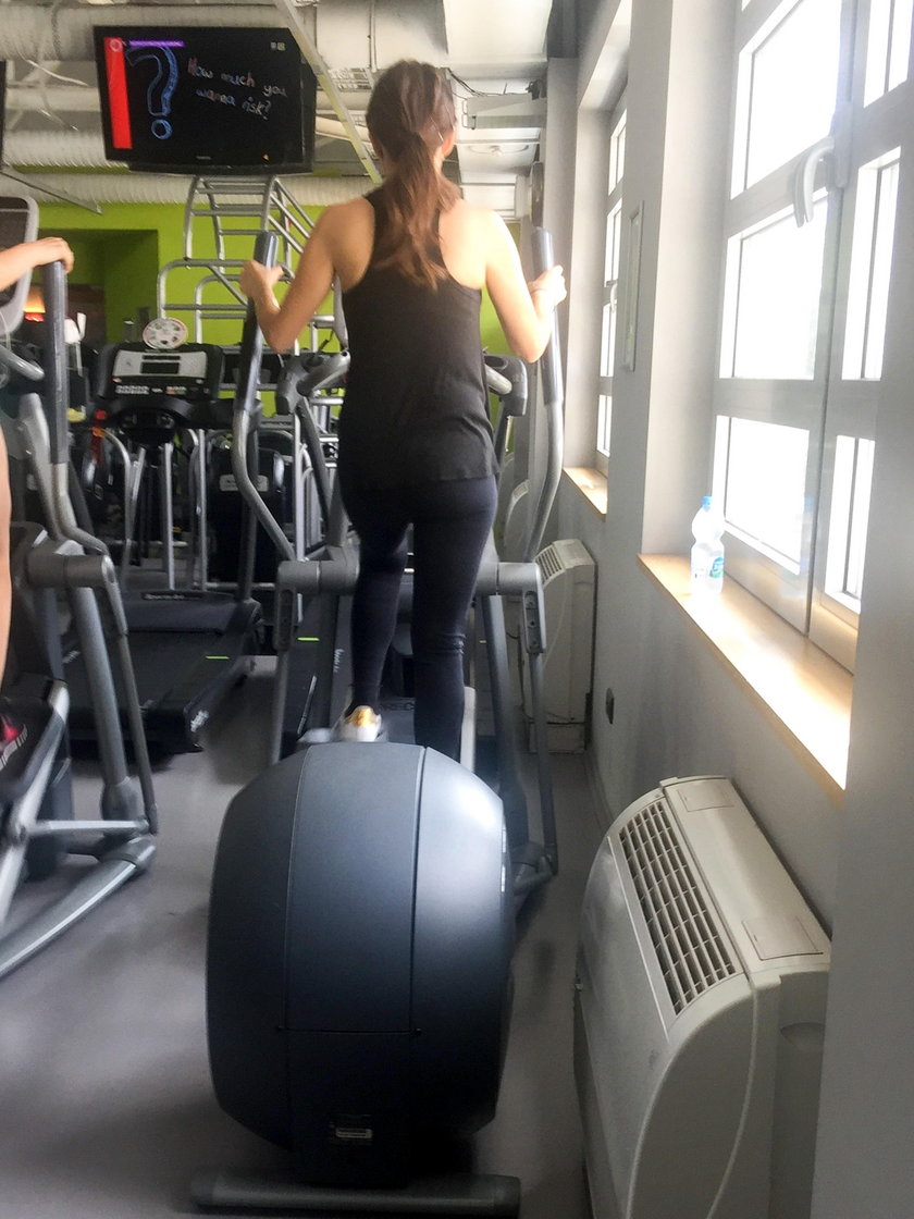 Weronika Rosati na siłowni