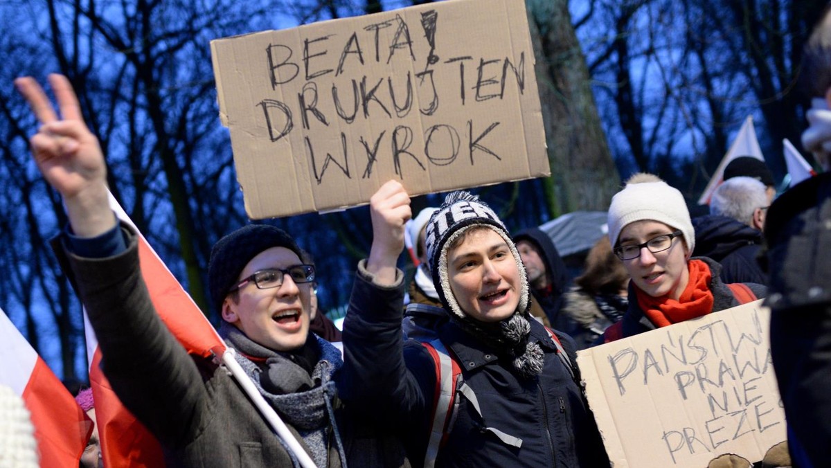 pikieta przed Kancelarią Premiera