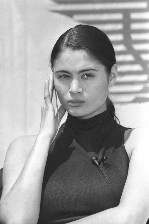 Charlotte Lewis w 1986 r.