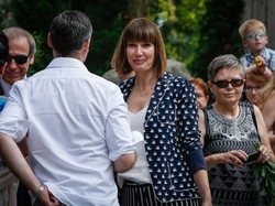 "To ubranie na pidżama party, a nie na ślub". Grażyna Wolszczak zrugana przez fanów. FOTO