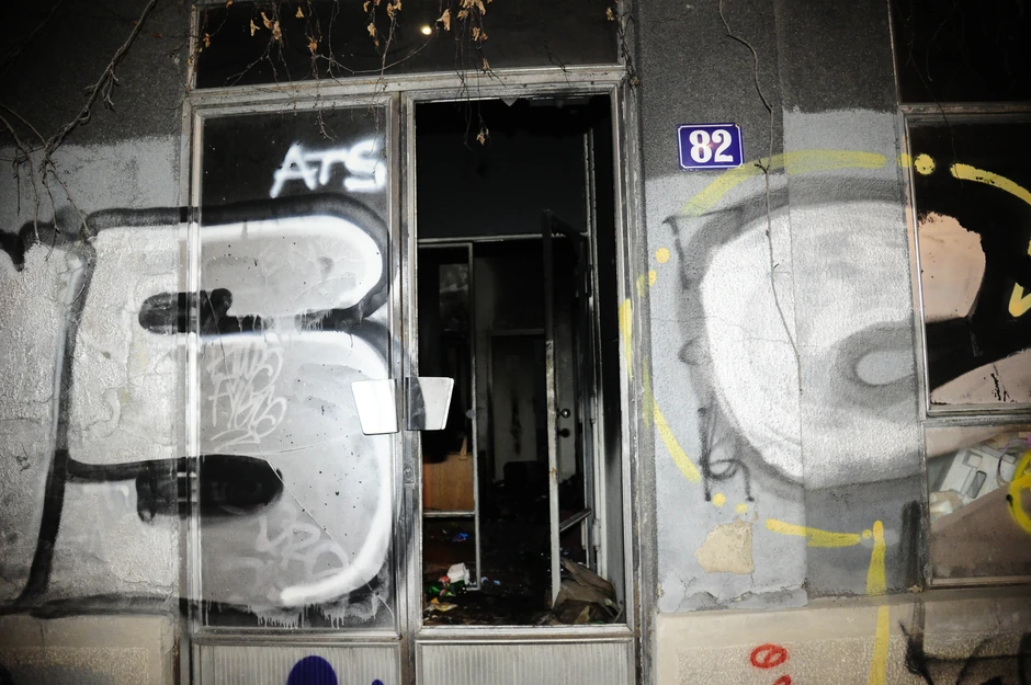 Požar je buknuo iz još uvek nepoznatog razloga u Sarajevskoj 82