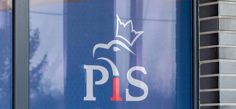 Czy Prawu i Sprawiedliwości grozi rozpad? Najnowszy sondaż