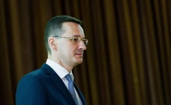 Wicepremier Morawiecki zapowiada koniec 'papierowej Polski'. 'To nowy sposób myślenia'