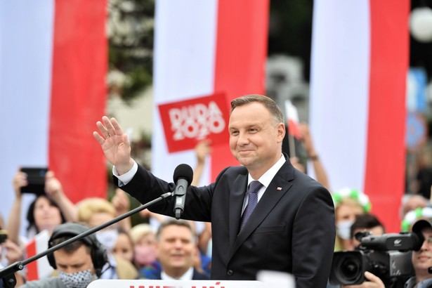 Jak Polacy oceniają prezydenturę Andrzeja Dudy? NOWY SONDAŻ