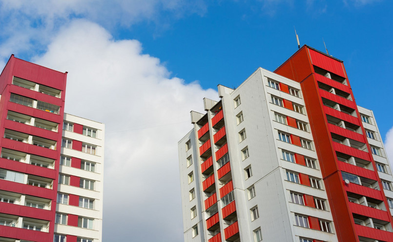 Dla TBS oznacza to, że nie wykazuje ono wartości tego świadczenia w informacji podatkowej, o której mowa w art. 42a ust. 1 ustawy o PIT.