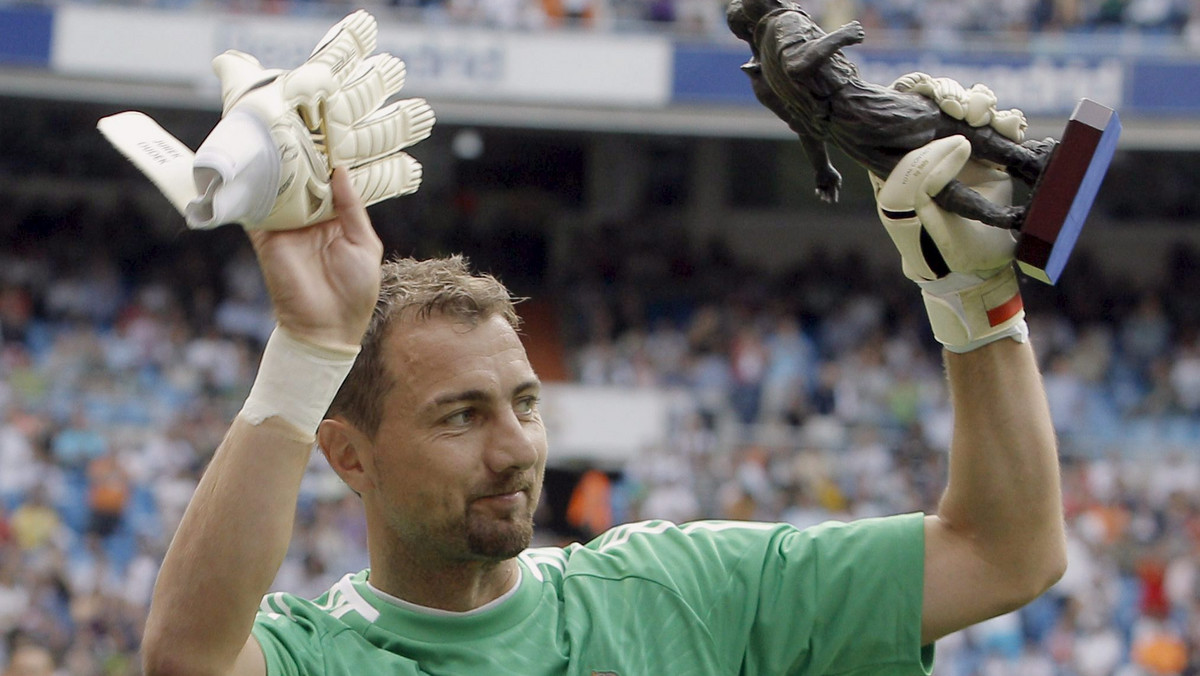 Jerzy Dudek został pożegnany z honorami przez Real Madryt. Piłkarz był wzruszony sposobem, w jaki dziękowali mu działacze, koledzy z drużyny i kibice. Podobnego pożegnania nie doczekały się legendy klubu takie jak Raul, Hierro, Guti czy Vicente del Bosque.