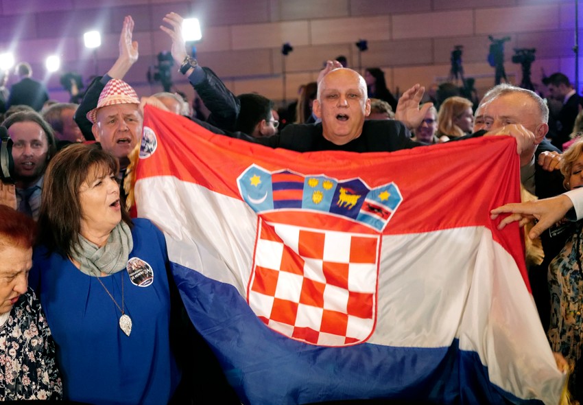 U štabu se povela i pesma