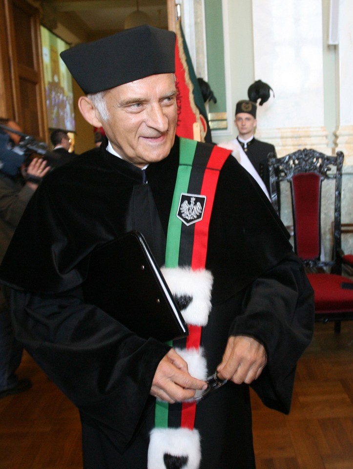 Jerzy Buzek doctorem honoris causa AGH