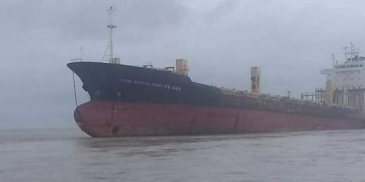 Statek widmo niedaleko Rangunu