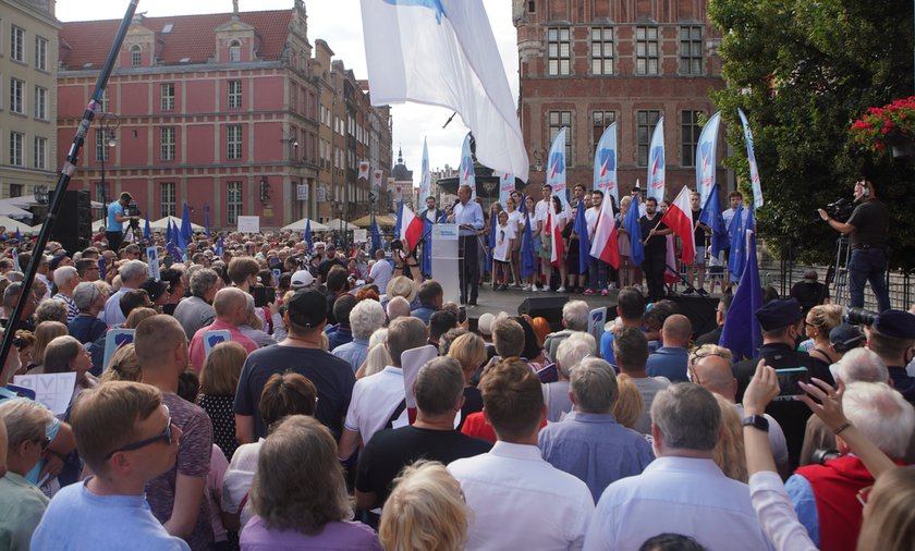 Donald Tusk w Gdańsku. Wystąpienie przewodniczącego PO i ...