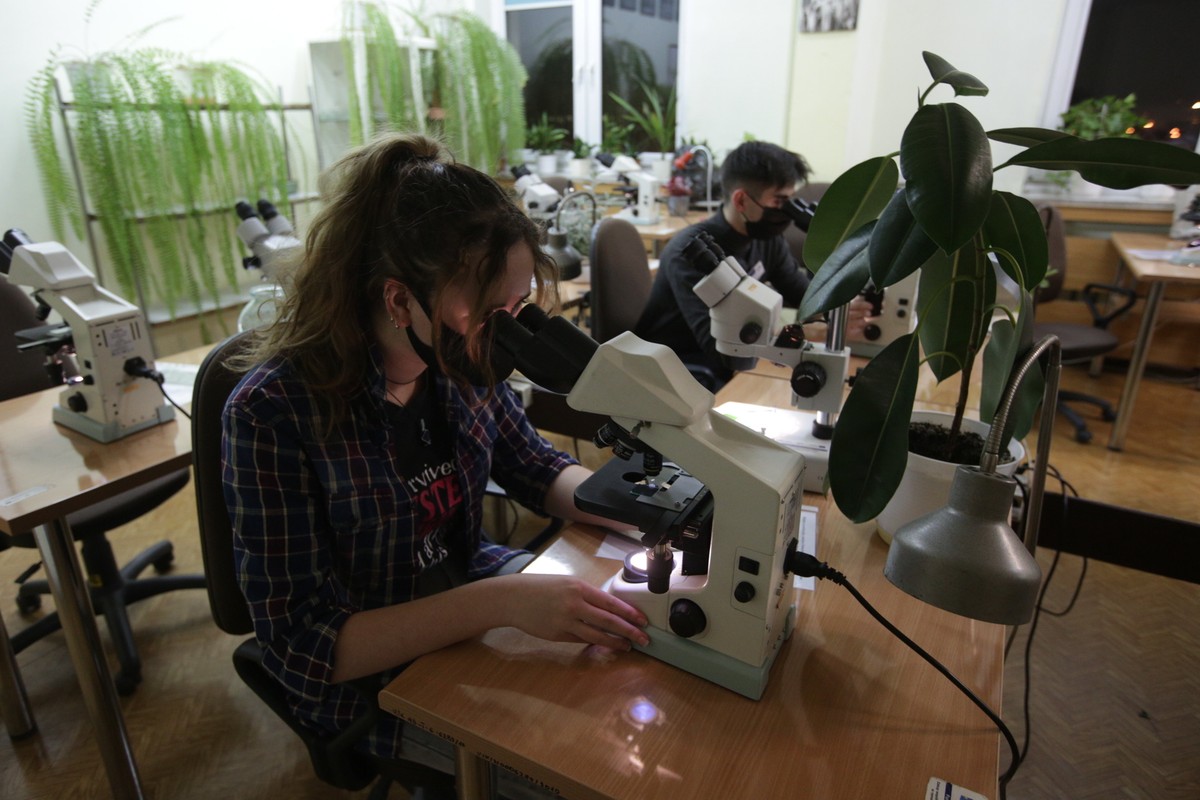 Noc biologów na UJK w Kielcach