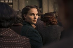 Natalie Portman opowiada o miłości i mroku