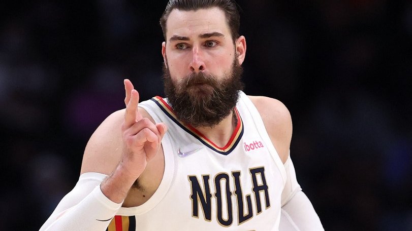 Jonas Valanciunas w meczu z LA Clippers 29 listopada 2021 r.