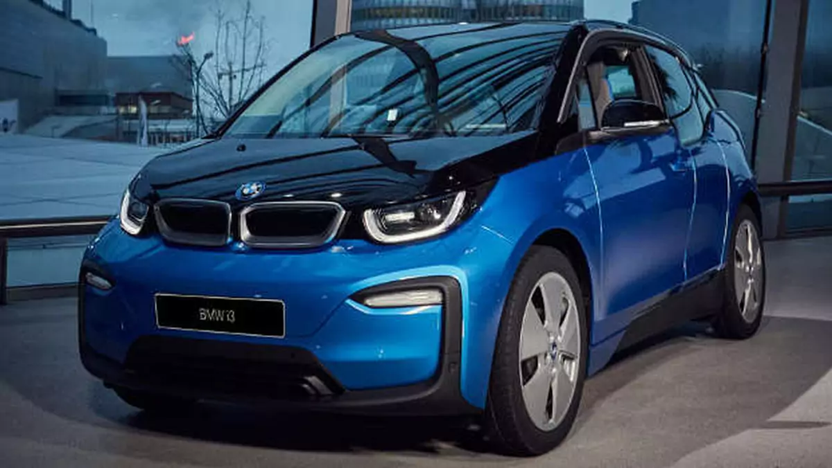 BMW świętuje dostarczenie 100 tys. samochodów elektrycznych w 2017 roku