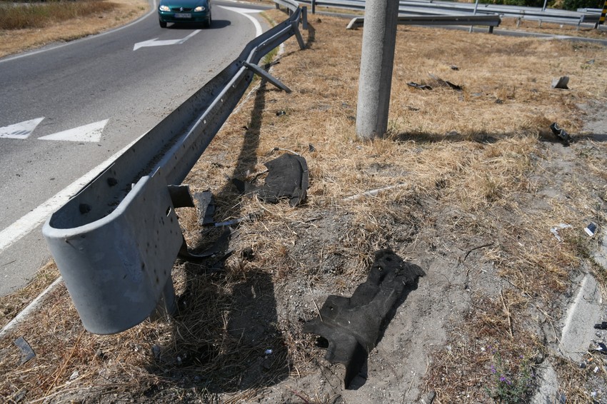 Delovi rasuti po putu