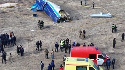 co najmniej 28 osób ocalało z katastrofy samolotu pasażerskiego w kaza