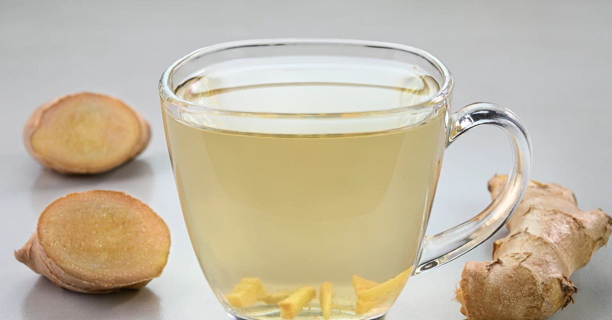 Dodaj do wody i pij po przebudzeniu. Oponka na brzuchu zniknie szybciej niż myślisz