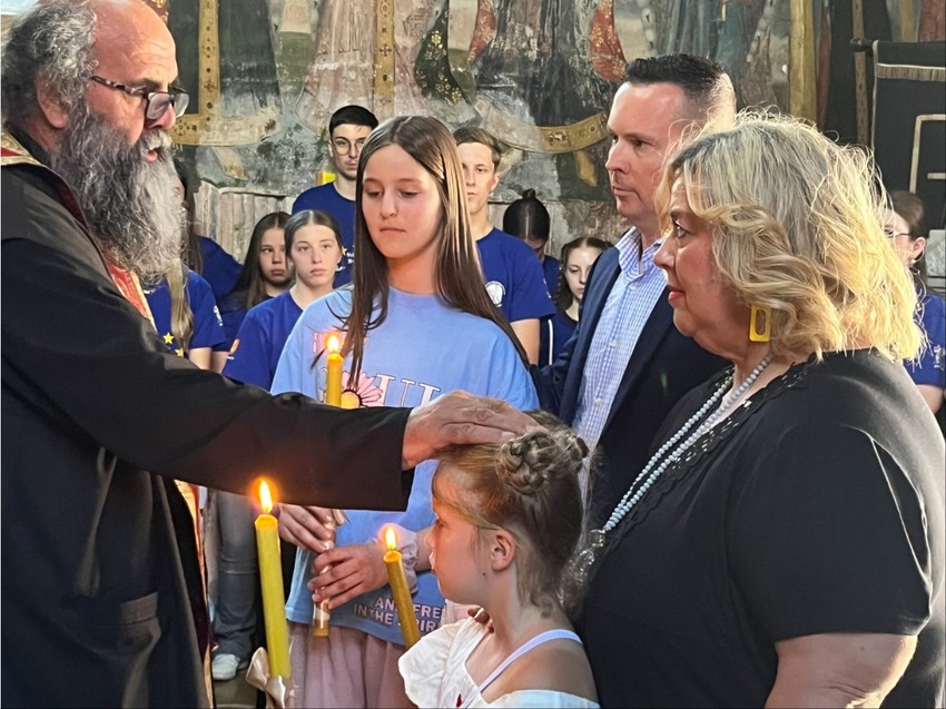 Krštenje u manastiru Krušedol