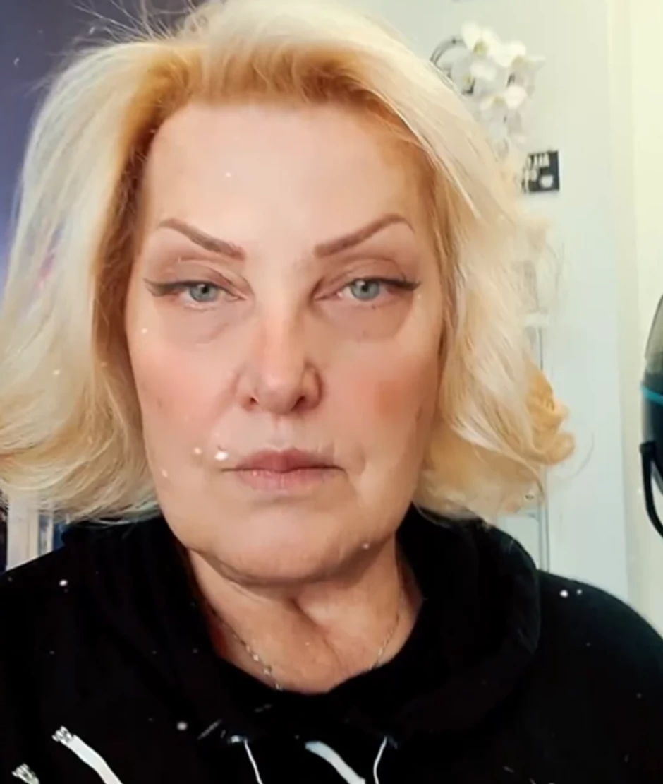 Snežana Đurišić sa filterom