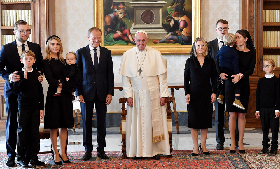 Rodzina Tusków podczas wizyty u papieża Franciszka 