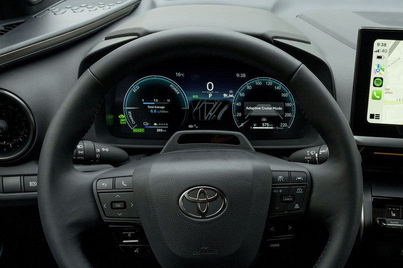 Toyota C-HR Plug-in Hybrid 2024