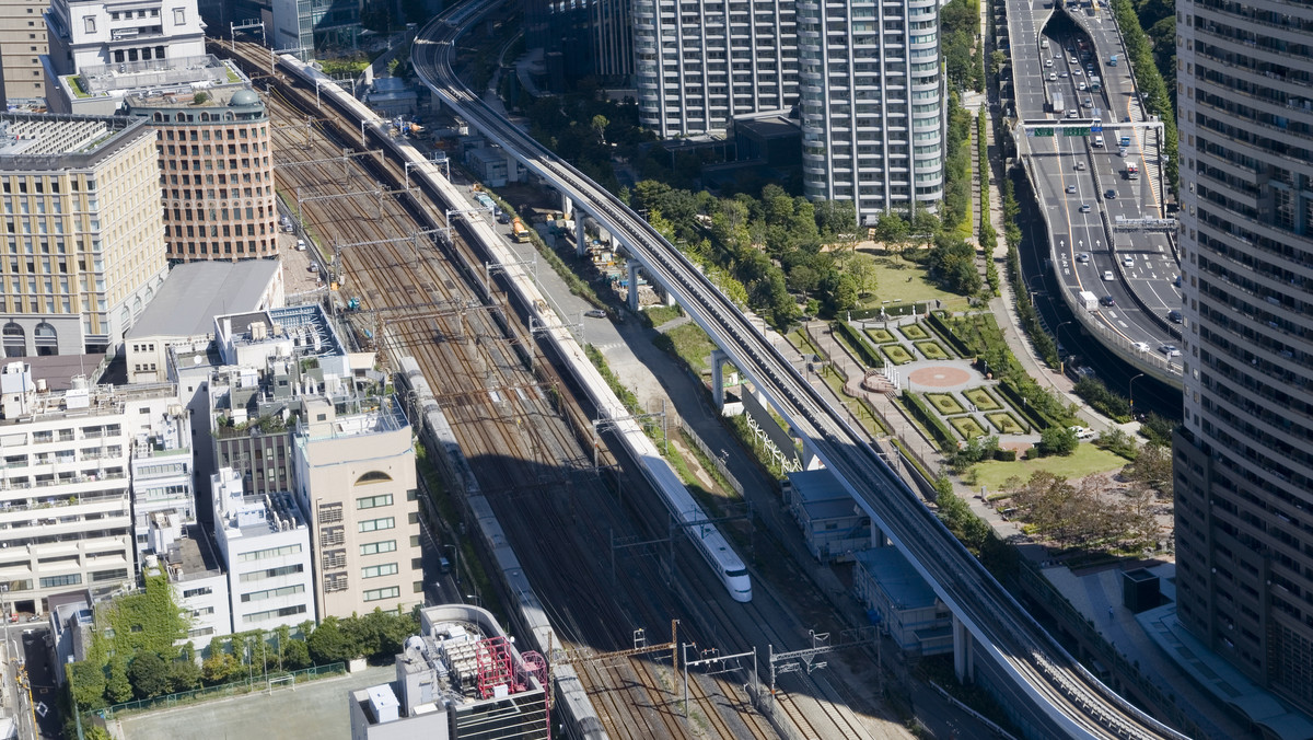 Japonia. Pracownik szybkiej kolei grał na smartfonie podczas jazdy 300 km/h