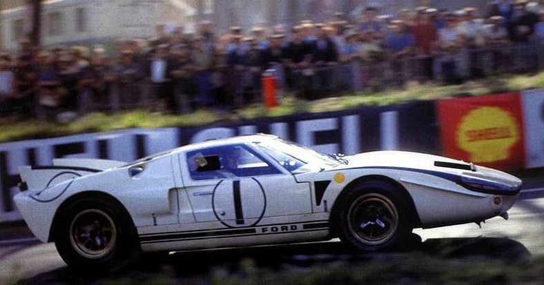 Ford GT40 – bicz na Ferrari