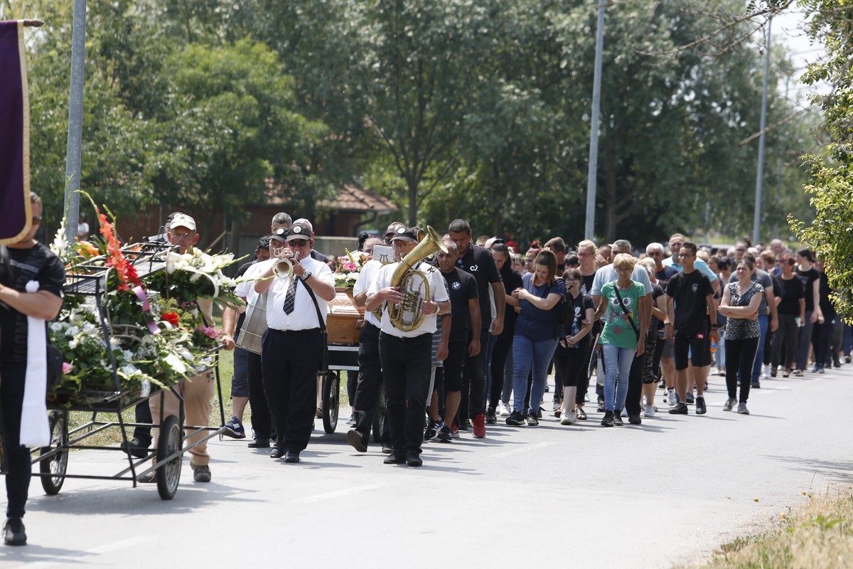 Sahrana Noe Milivojev